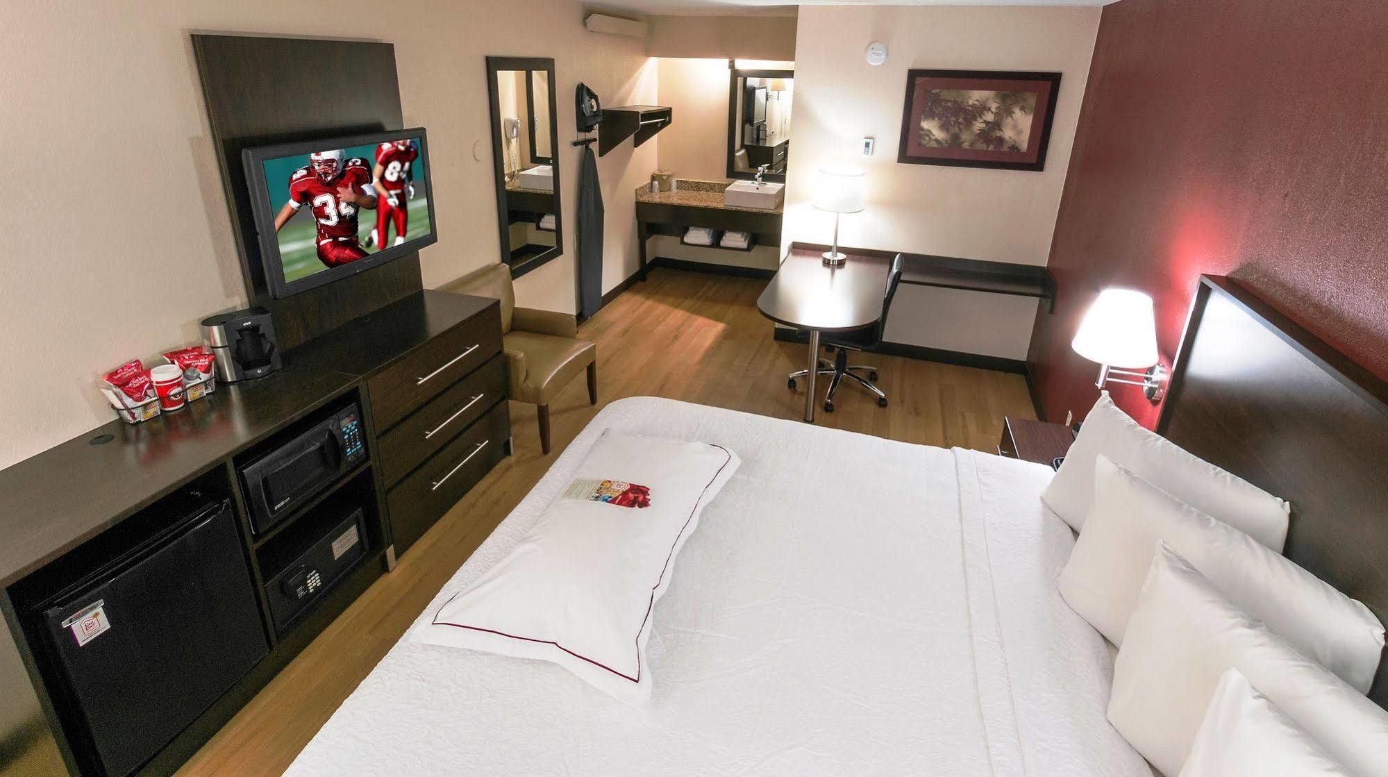 Red Roof Inn Plus+ Washington Dc Роквіль Екстер'єр фото